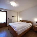 Service Apartment *