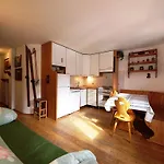 Service Apartment Arraba