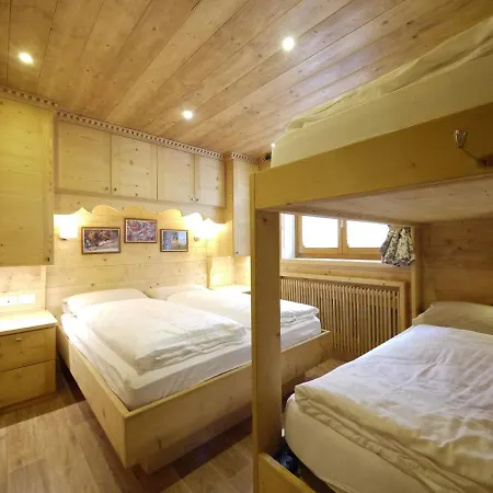 Service Apartment *