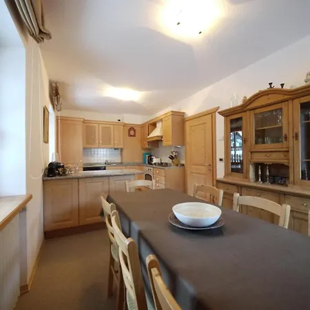 Service Apartment