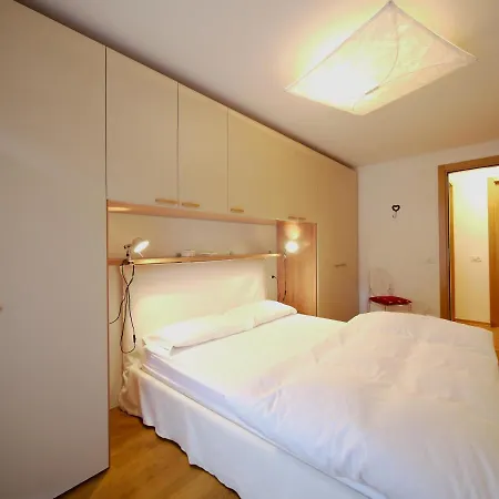 Service Apartment